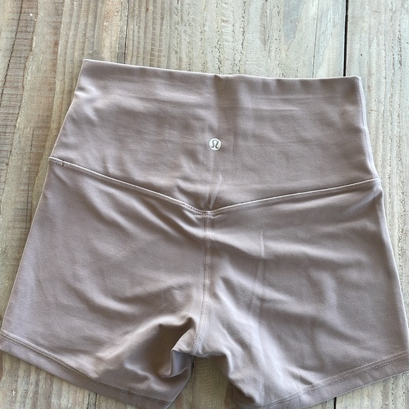 lululemon Align™ High-Rise Short 4" - Picture 3 of 5